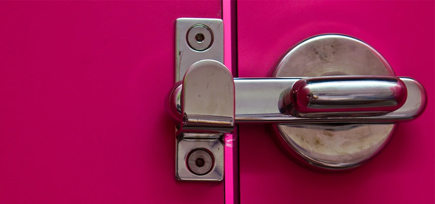 Childproof Gate Lock in Coto de Caza, California