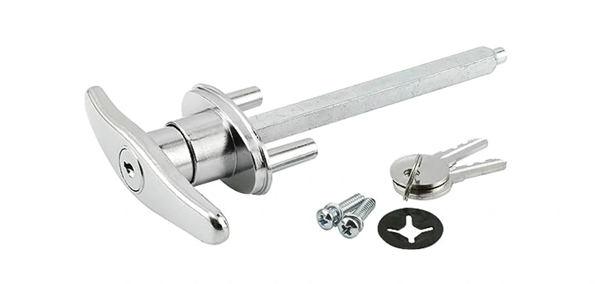 Old Style Garage Door Locks Replacements in Coto de Caza, California