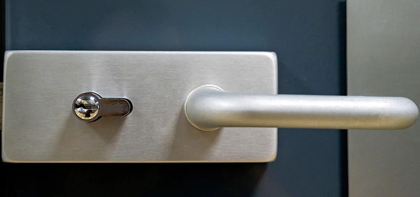 Change Patio Door Locks in Coto de Caza, California